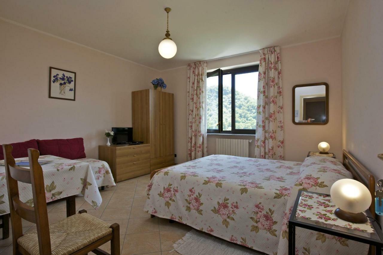 La Florida Apartment Ameno ภายนอก รูปภาพ